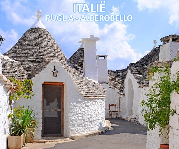 Italië Puglia Alberobello – trulli huizen